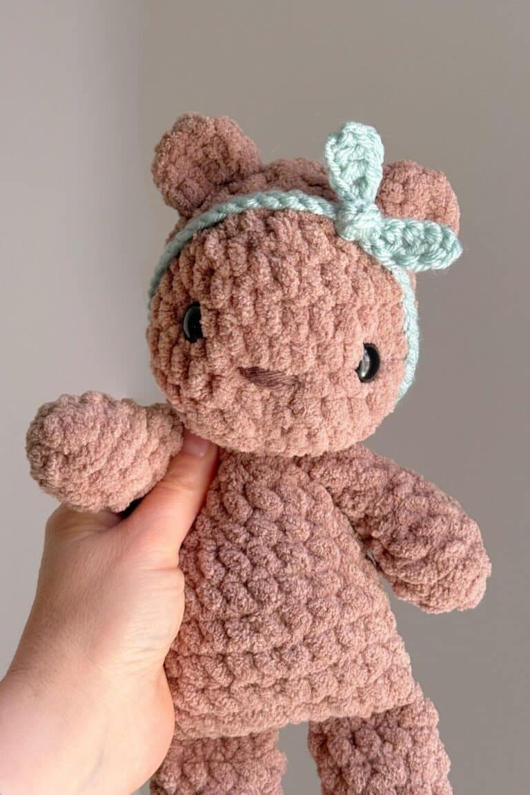Oak and Marlow adds customizable headband for Fable Lofty crochet animals