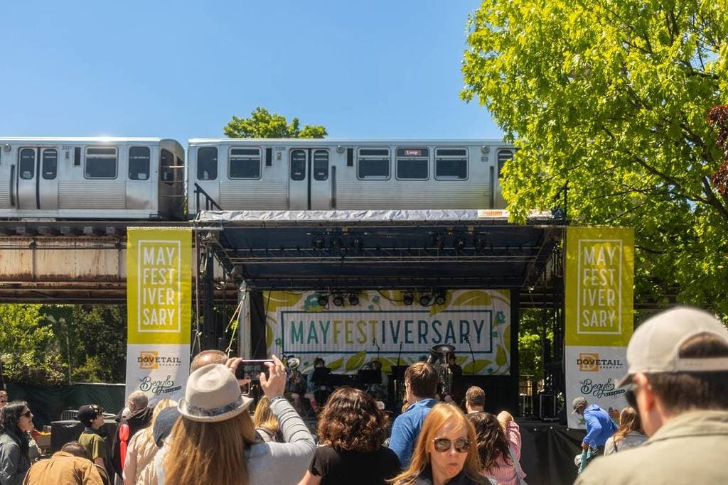 Chicago street festival welcomes dogs, beer and live music for Memorial Day