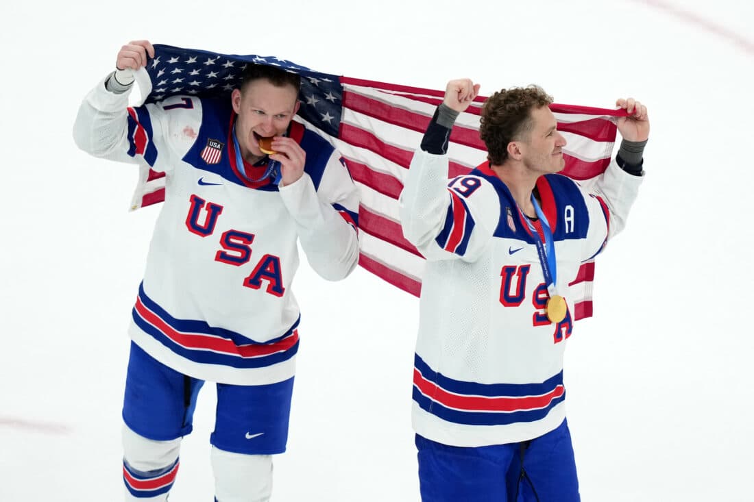 Senators trade Brady Tkachuk to Panthers, reunites brothers in Florida