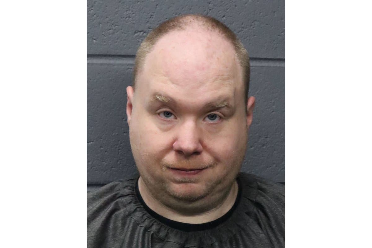 Former FBI agent faces child molestation charges in Forsyth County