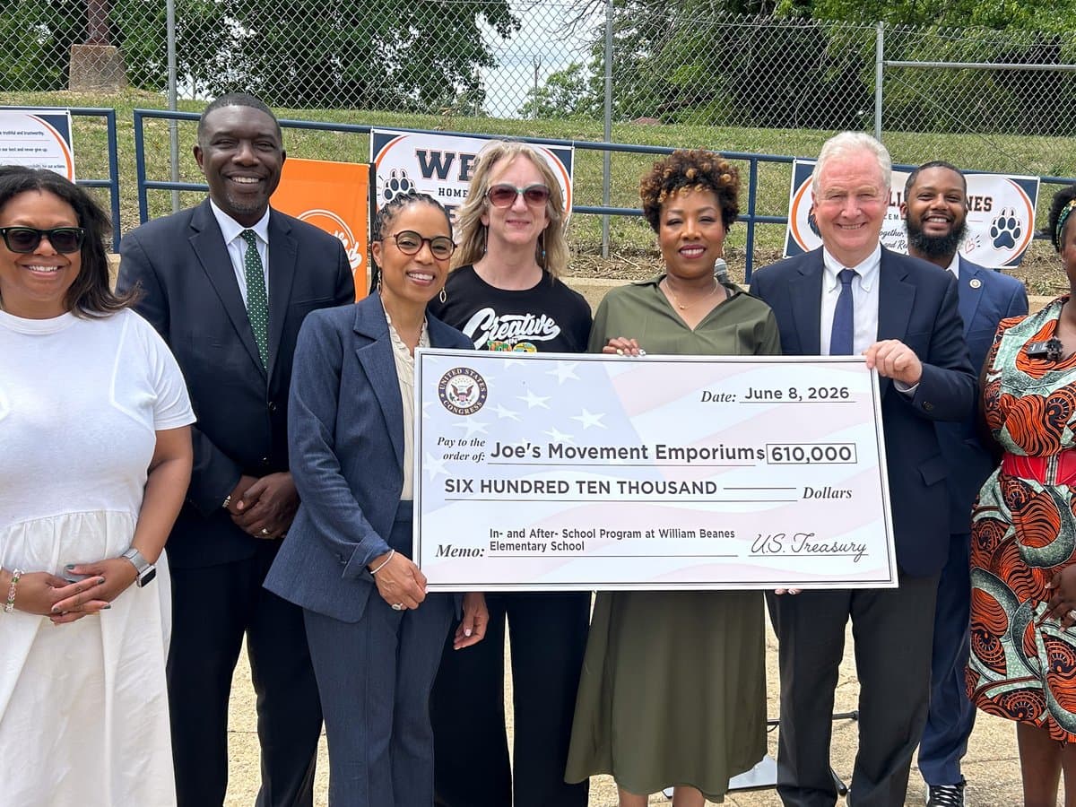 Federal grant expands arts programs at Suitland elementary school