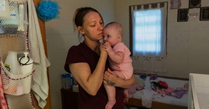 How Maddie McGarvey blended reporting and photography to tell a prison story