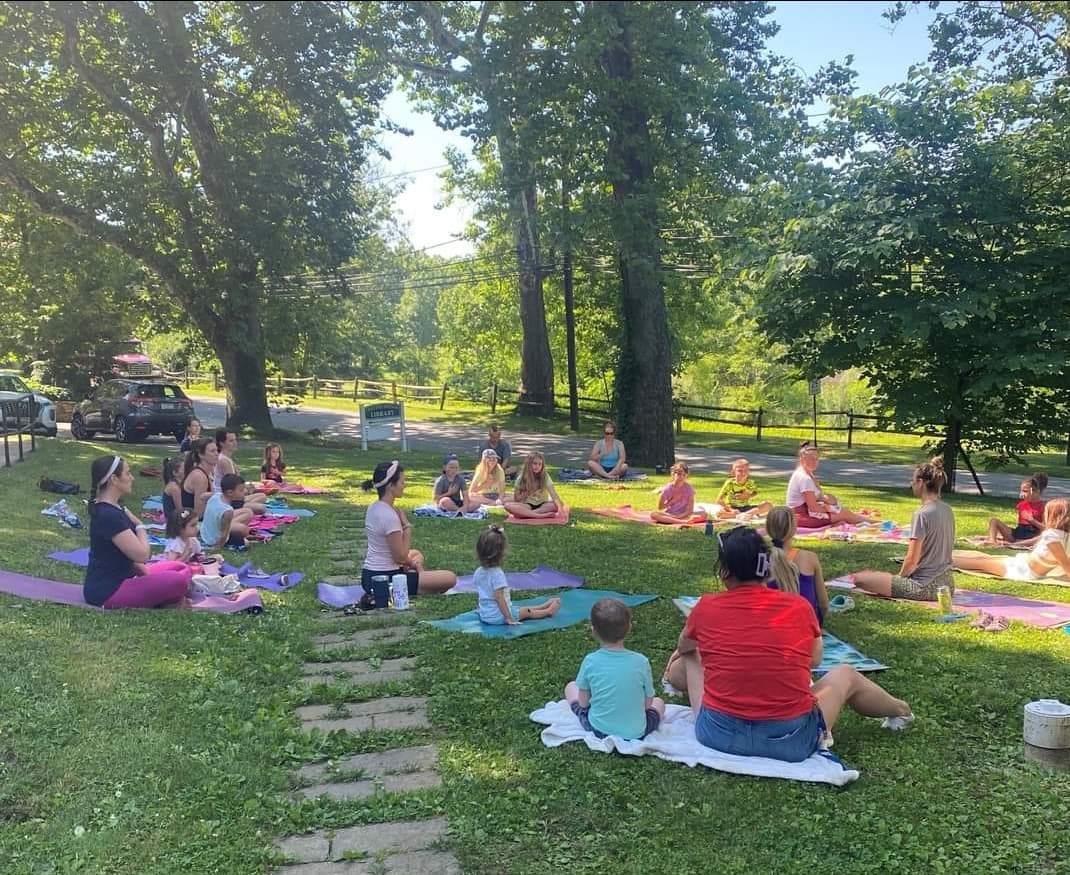 Chester Springs families invited to free outdoor yoga at Pine Creek Park