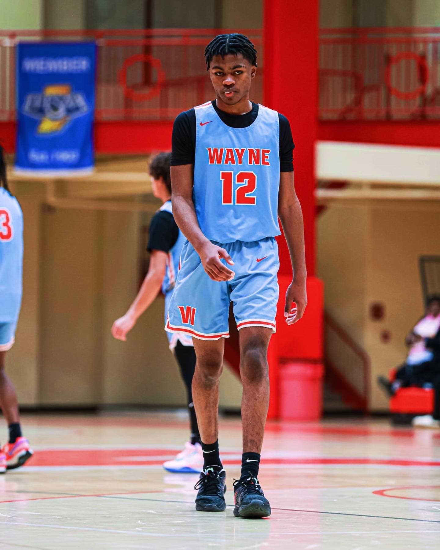 Green's 15, Eldridge's 12-12 propel Wayne to 69-46 win