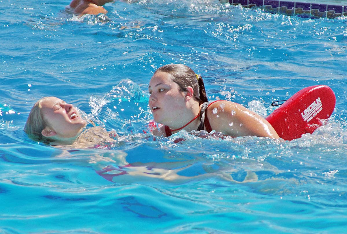 Pahrump Community Pool Seeks Lifeguards, Cashiers for Upcoming Season