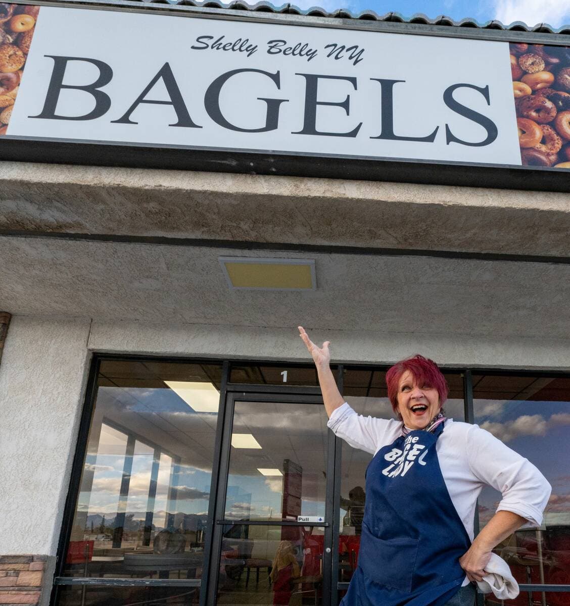 Rosen visits Pahrump bagel shop honored as Nevada’s rural business of the year