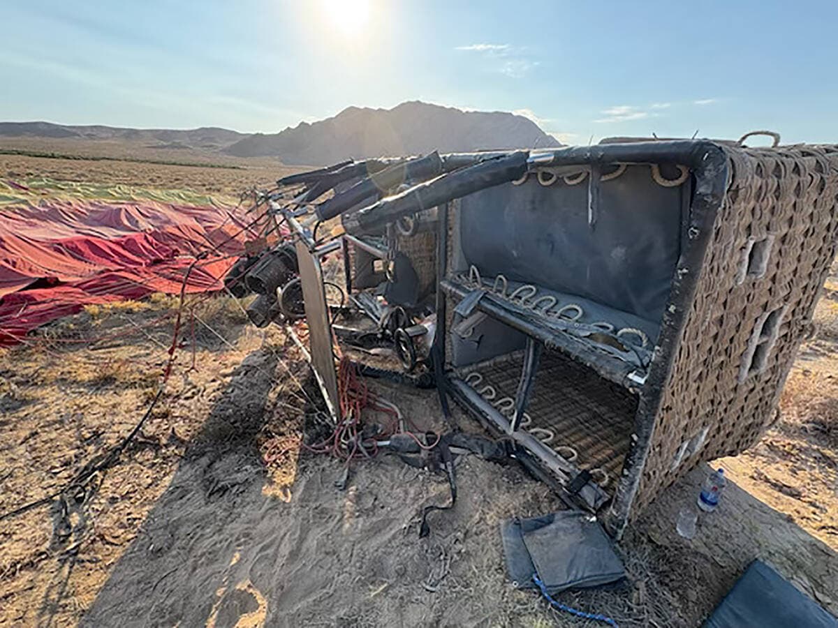 Hot air balloon hard landing west of Pahrump injures passenger