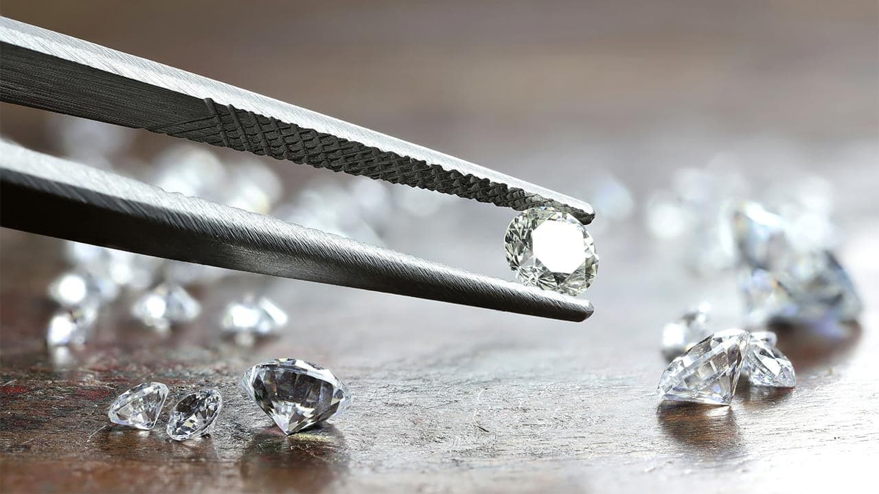 Antwerp polished diamond prices rise 12% as trade rebounds 19%