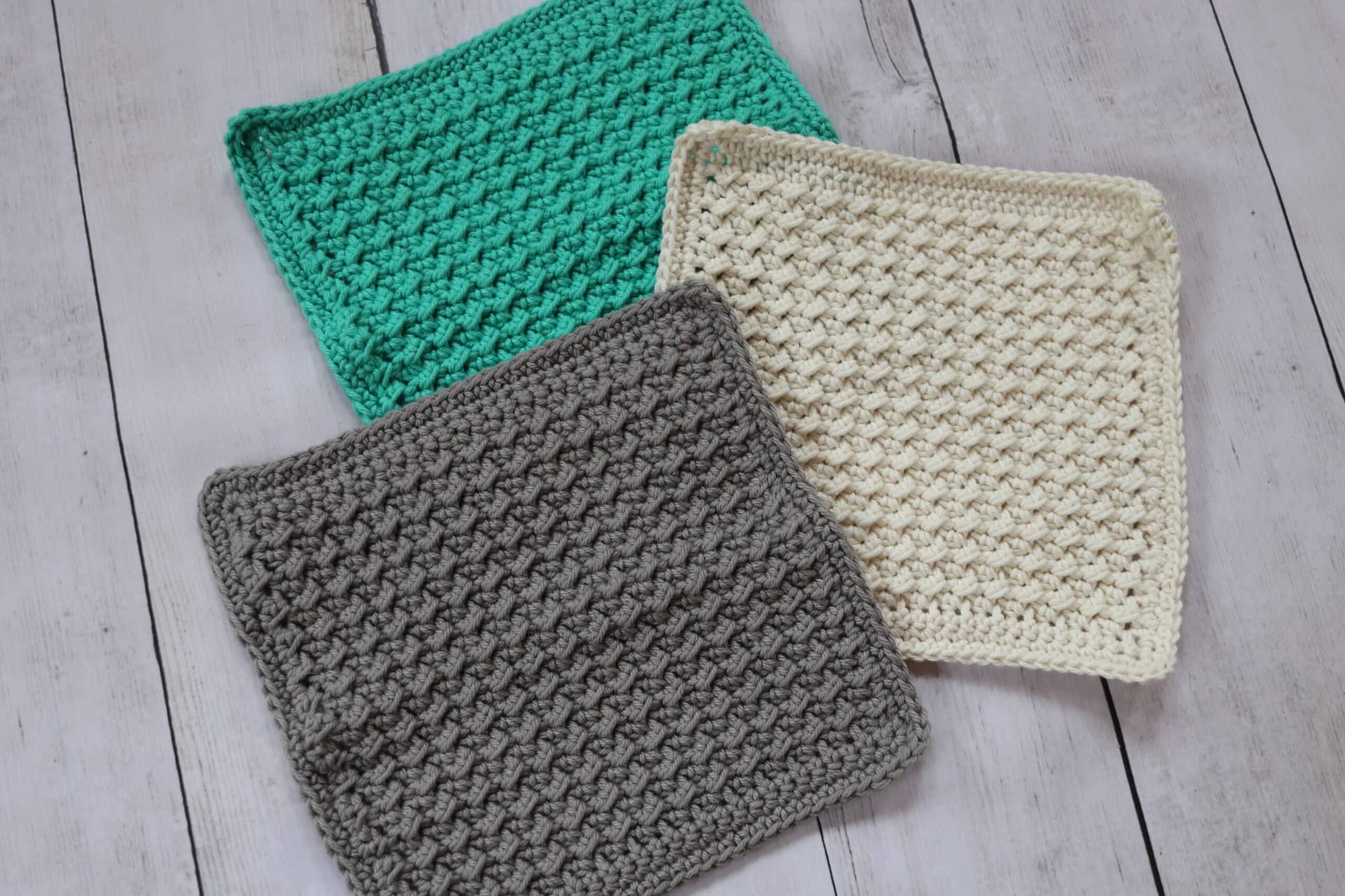 Rich textures crochet shares free everyday dishcloth pattern