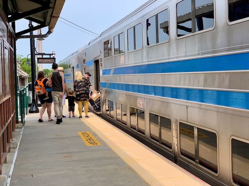 LIRR strike halts service to Riverhead and North Fork