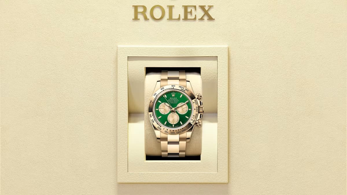 Robb Report picks 15 luxury watches for collectors and gift buyers