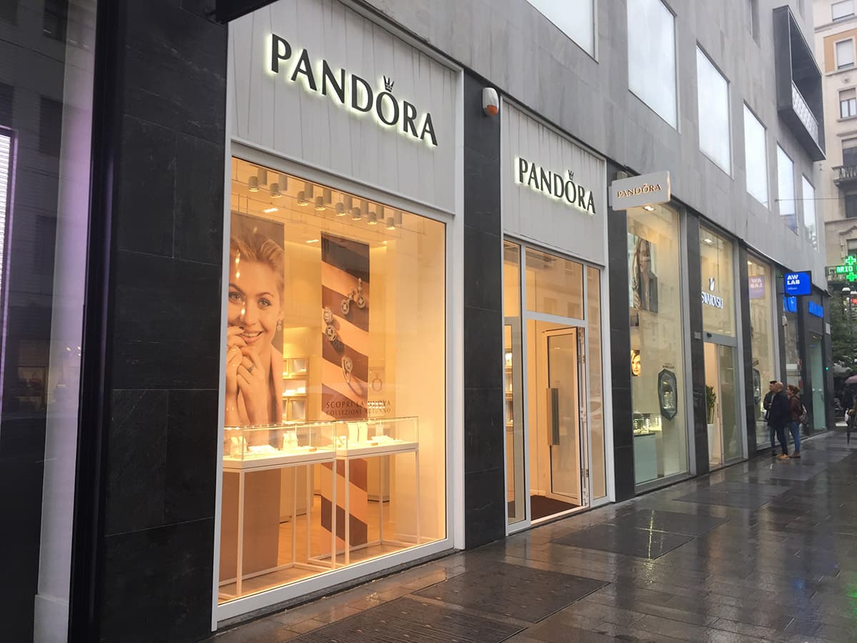 Pandora opens first Italian flagship in Milan, debuts lab-grown diamonds