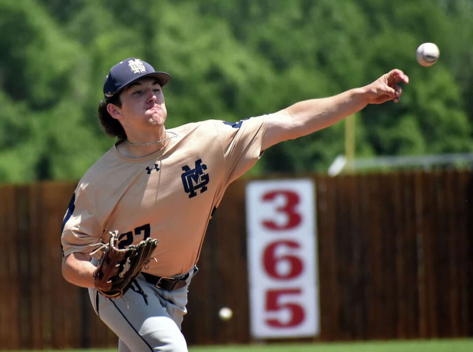 Routt Catholic wins fourth straight sectional title, heads to super-sectional