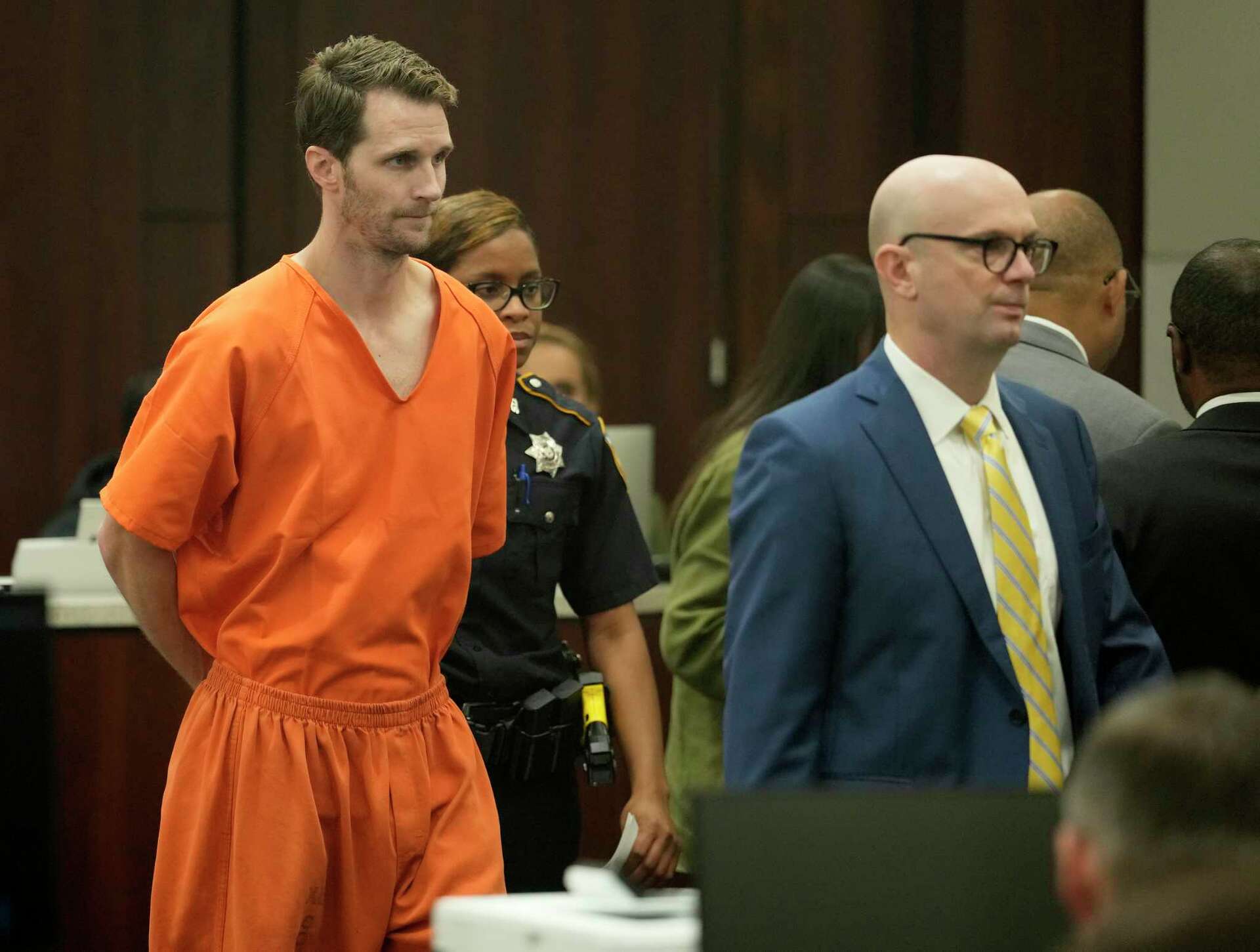 Columnist says Harris County must fix ankle monitor gaps after escape