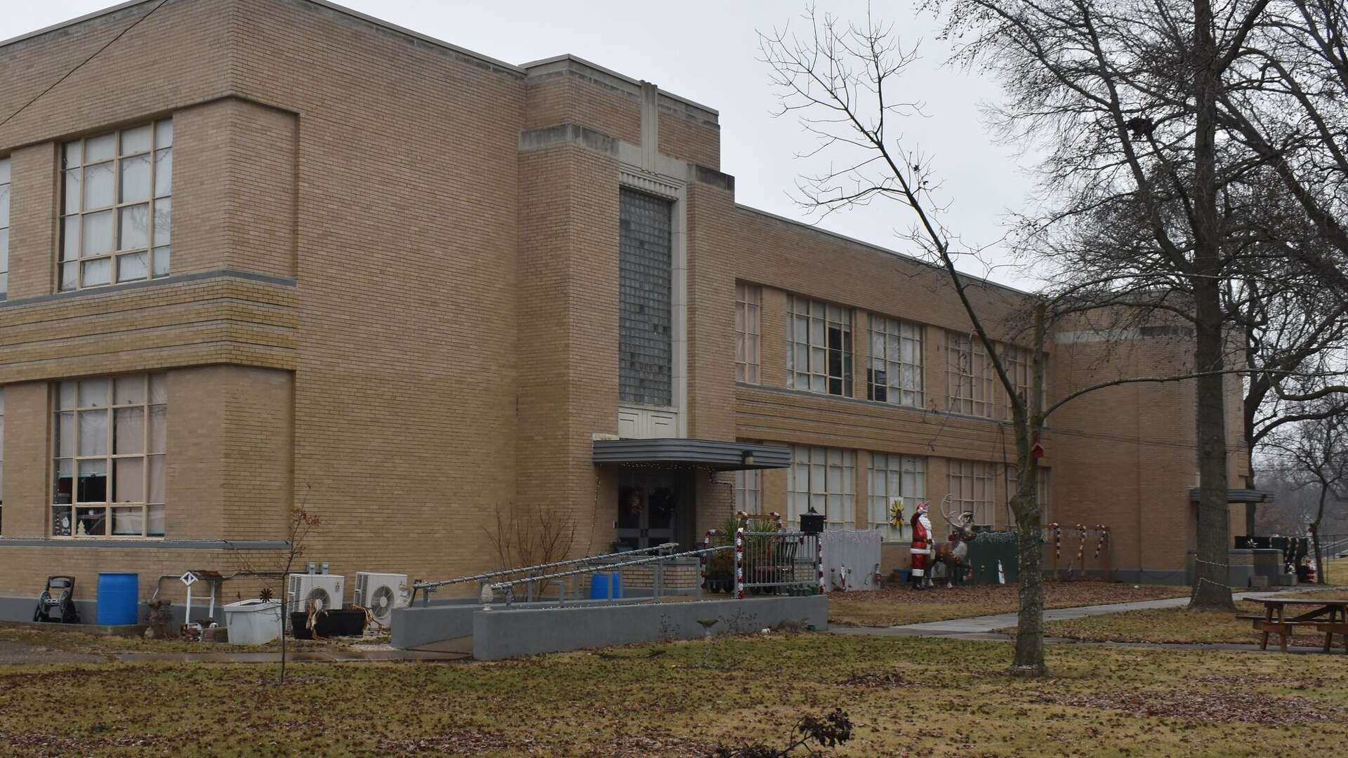 Former Franklin Elementary in Jacksonville Listed for $500,000