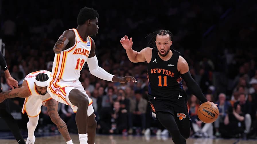 Next’s Textured Midi Skirt Gives Petite Spring Outfits a Lengthening Line