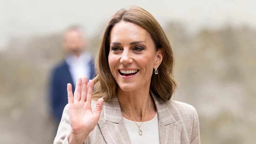 Kate Middleton wears custom necklace honoring her children’s initials