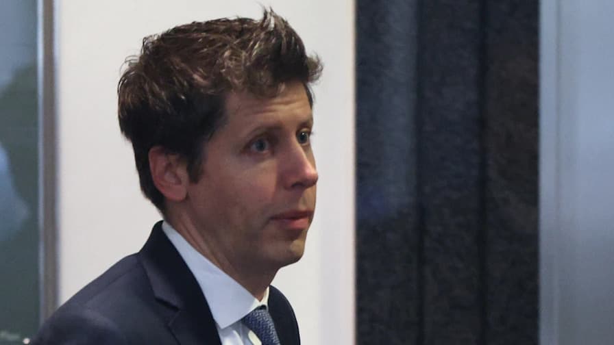 Altman urges lawmakers to reject AI model approval rules