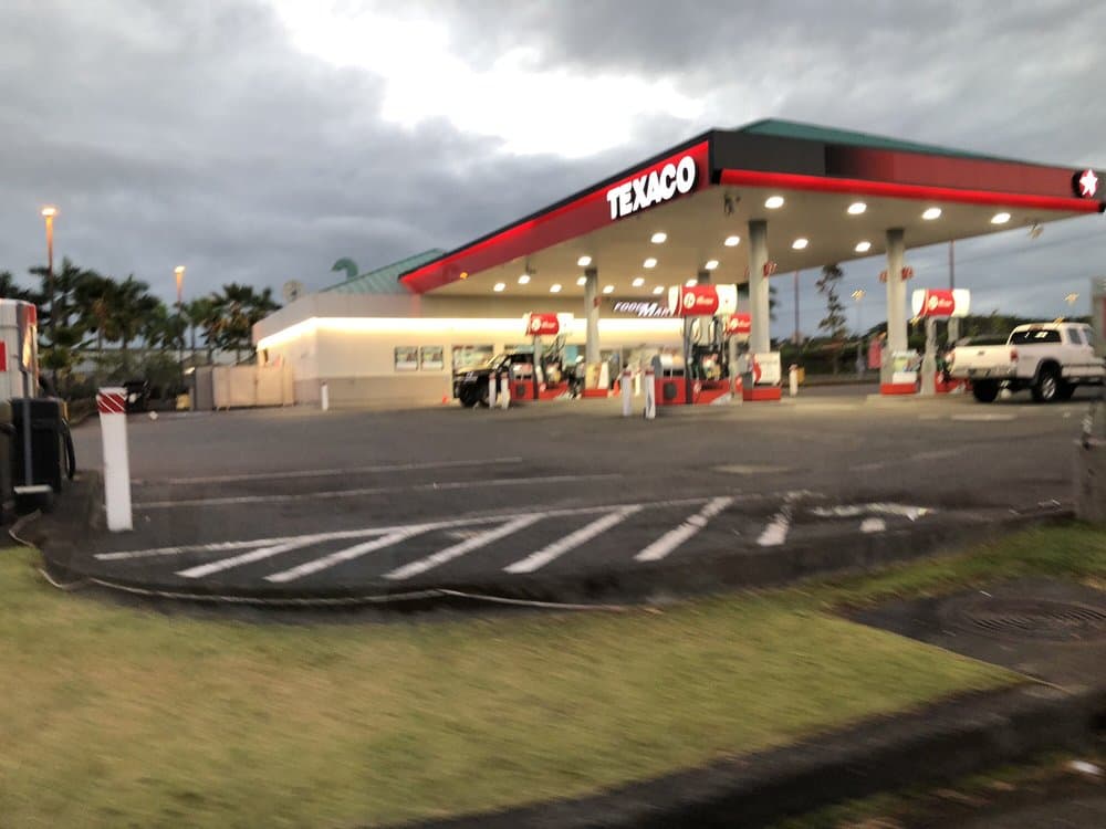 Hilo Texaco leads Island Energy's $100,000 Red Cross fundraiser