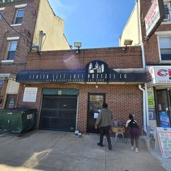 Philadelphia’s soft pretzel tradition endures at Center City bakery