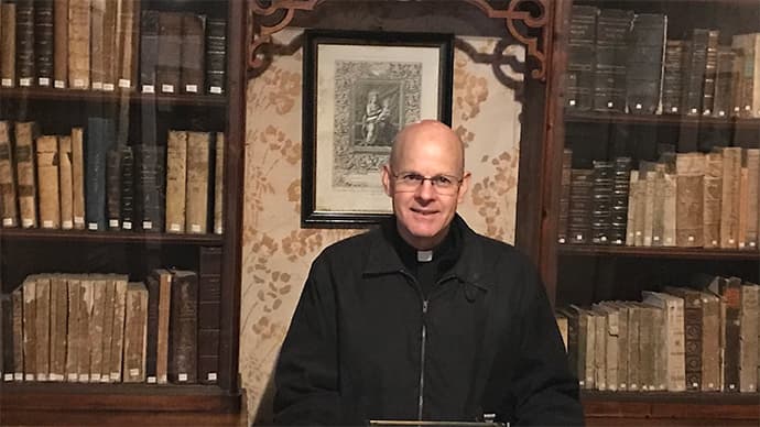 Washington archdiocese removes exorcist after UFOs-demons claim