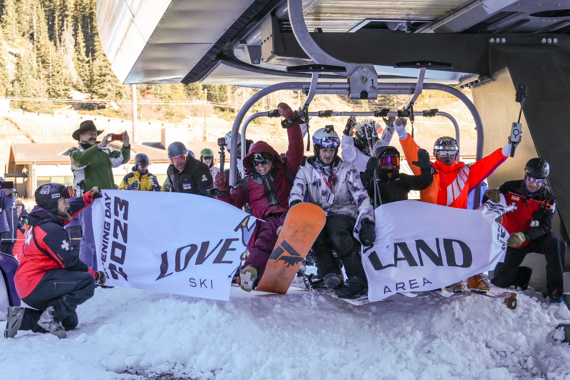 Two Anthony Lakes Skiers Head to Western U.S. High School Championships in Colorado