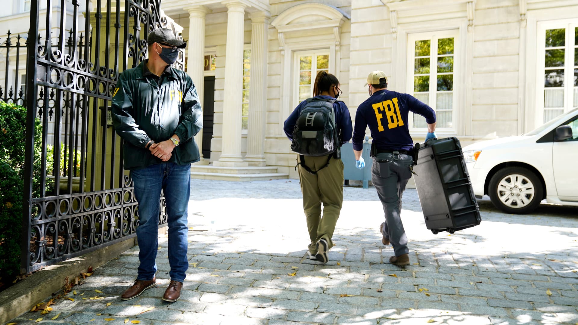 FBI searches properties after two National Guard members shot near White House