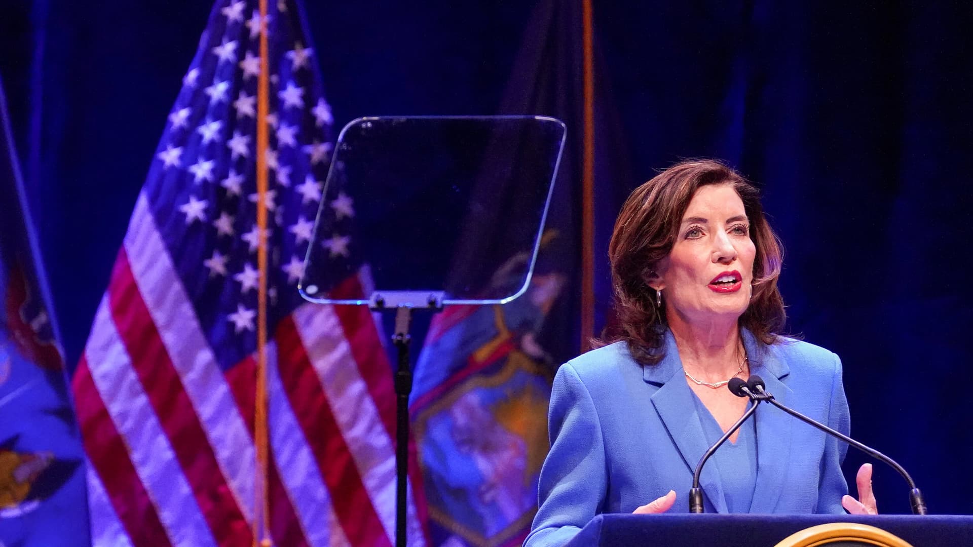 DoorDash backs Hochul plan to eliminate state income taxes on tips