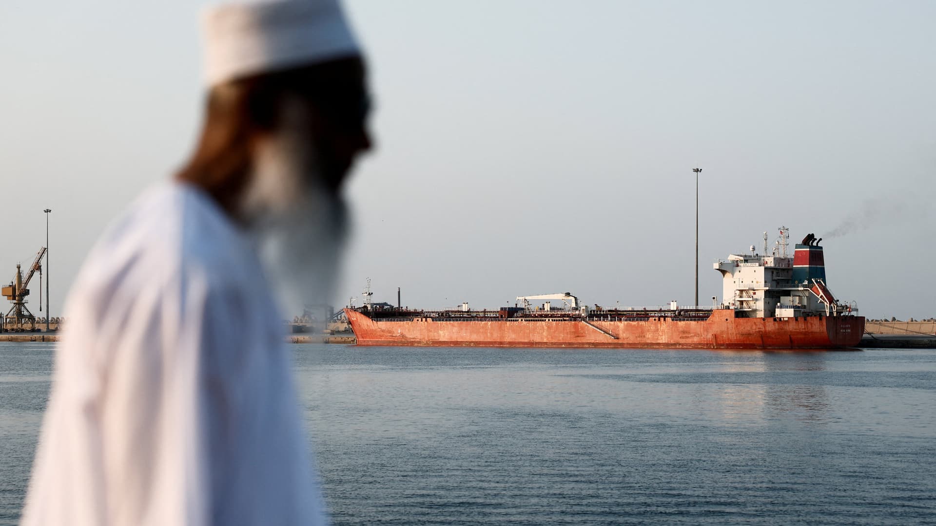 Global oil stockpiles plunge as Iran war disrupts supply routes