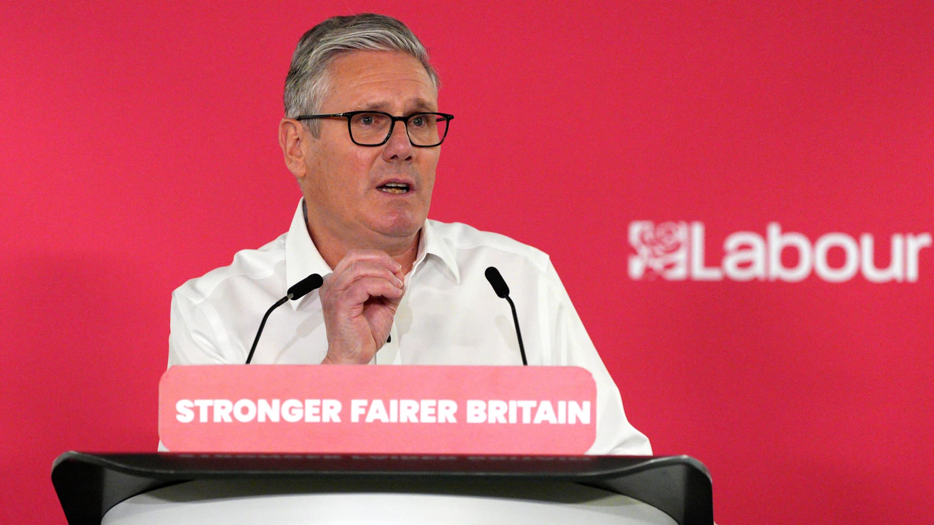 Starmer Faces Growing Labour Revolt After Local Election Losses, Resignation Calls Mount