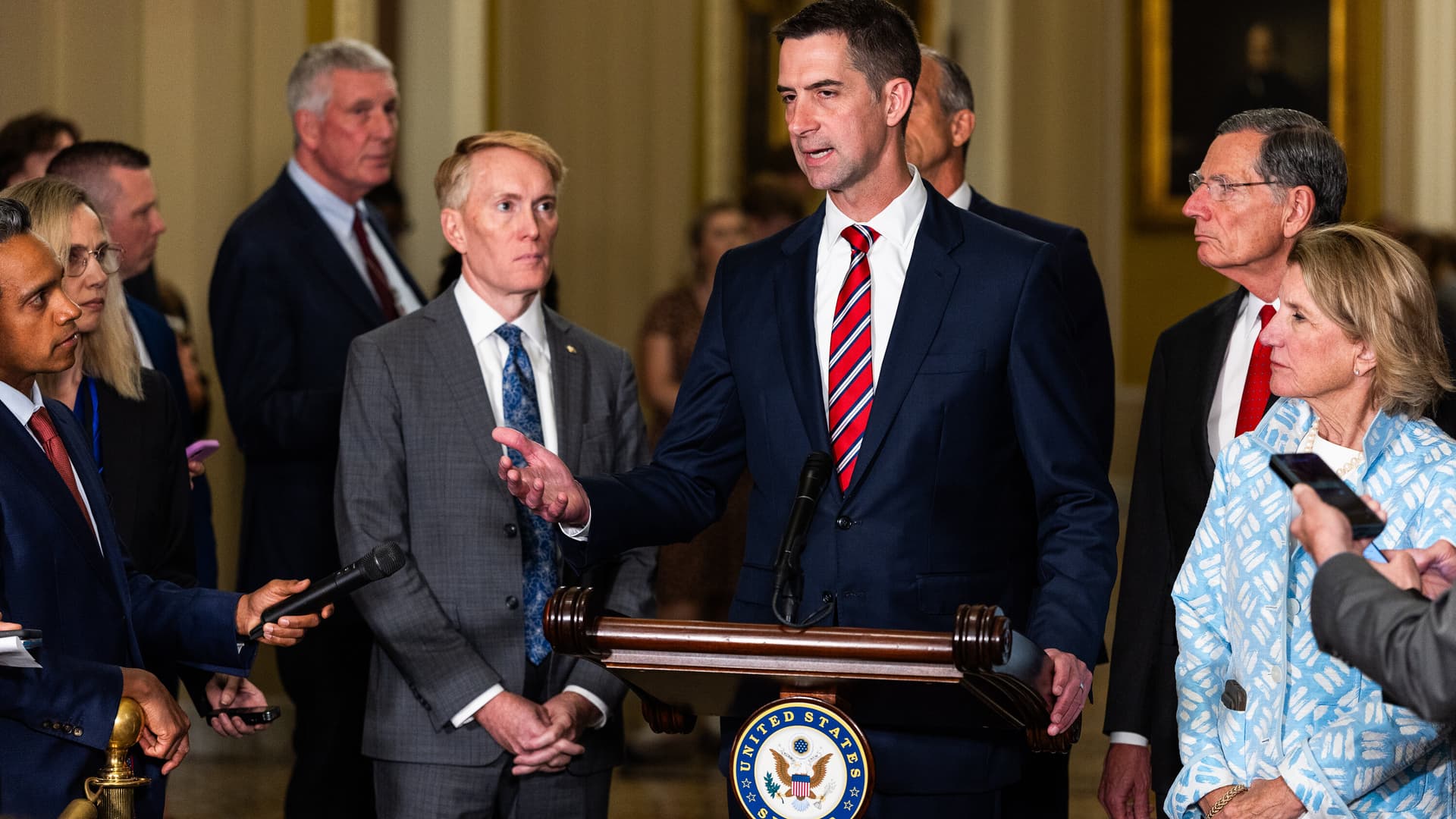Cotton, Grassley urge Trump to prepare for surveillance lapse