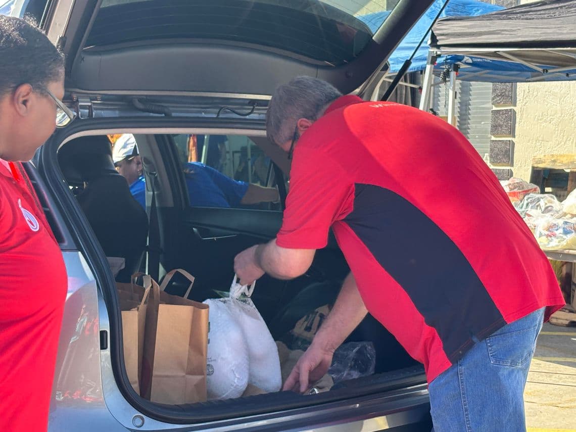 Grocery Partners Feed 500 Seminole Families, Highlight Rising Hunger