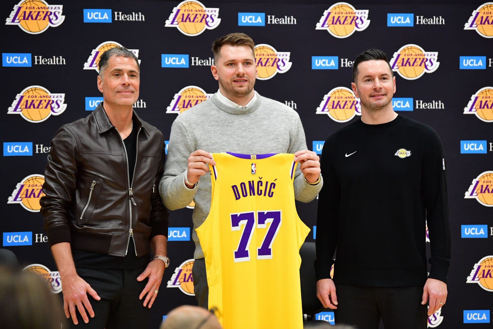 Lakers Lock In JJ Redick with Pre-2025-26 Contract Extension, Pelinka Says