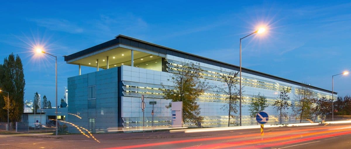 EOS Acquires Metalpine, Expands Titanium Powder Strategy for AM