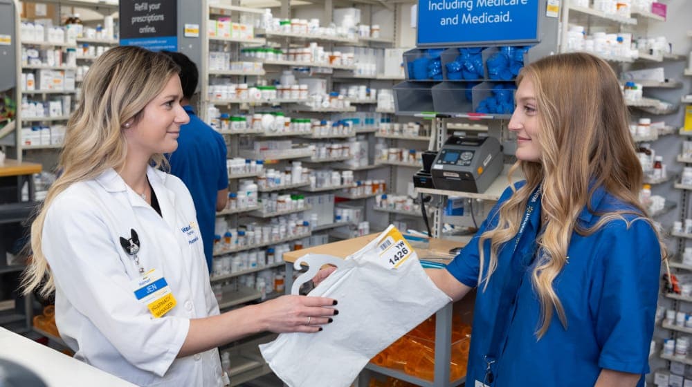 Walmart raises pharmacy pay, expands advancement into team lead roles
