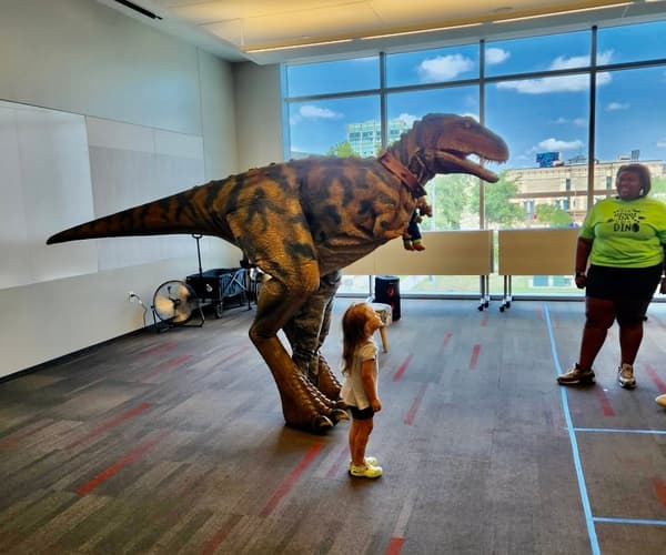 Perry County Public Library kicks off summer reading with dinosaur show