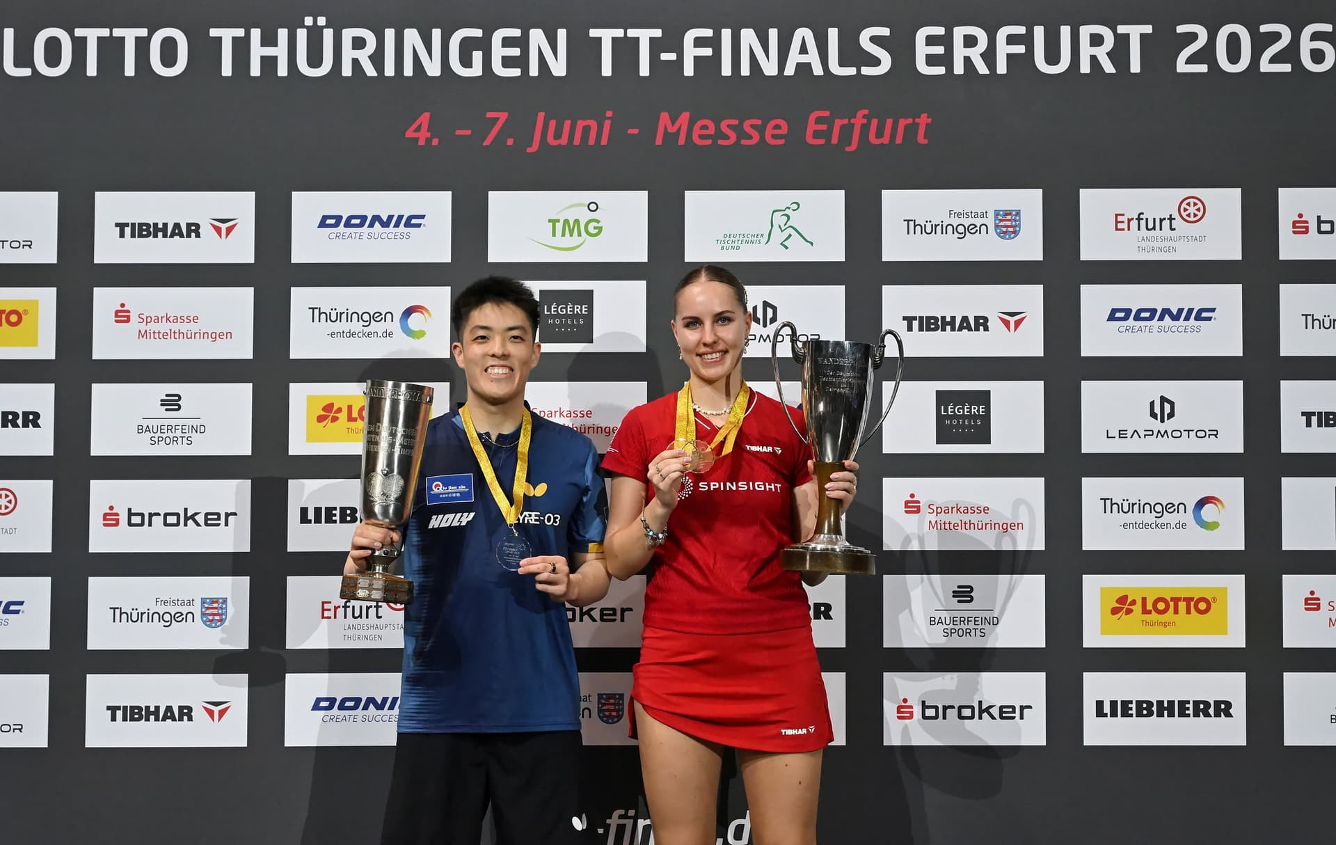 Kaufmann defends German title as Qiu claims third singles crown