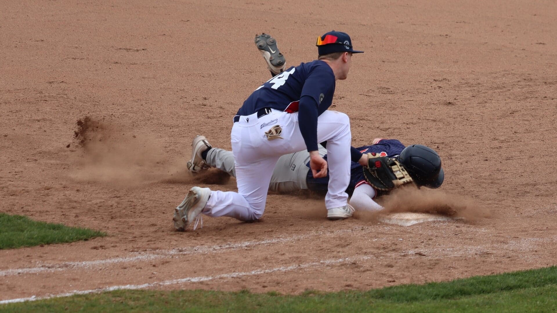 Hoofddorp Pioniers opent jubileumjaar met feestelijk en sterk seizoensbegin
