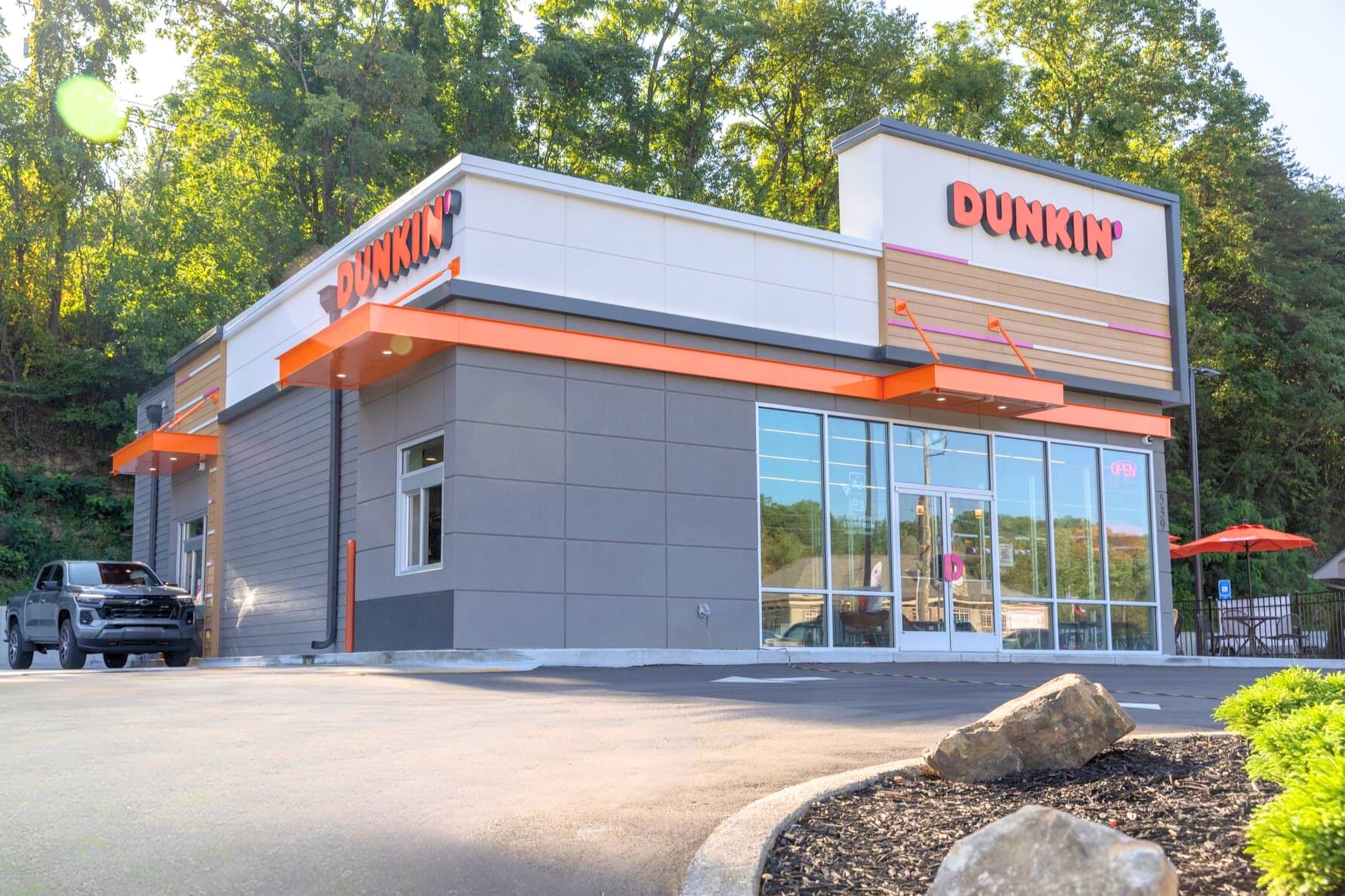 Dunkin’ returns to Canada, plans hundreds of new locations with Foodtastic
