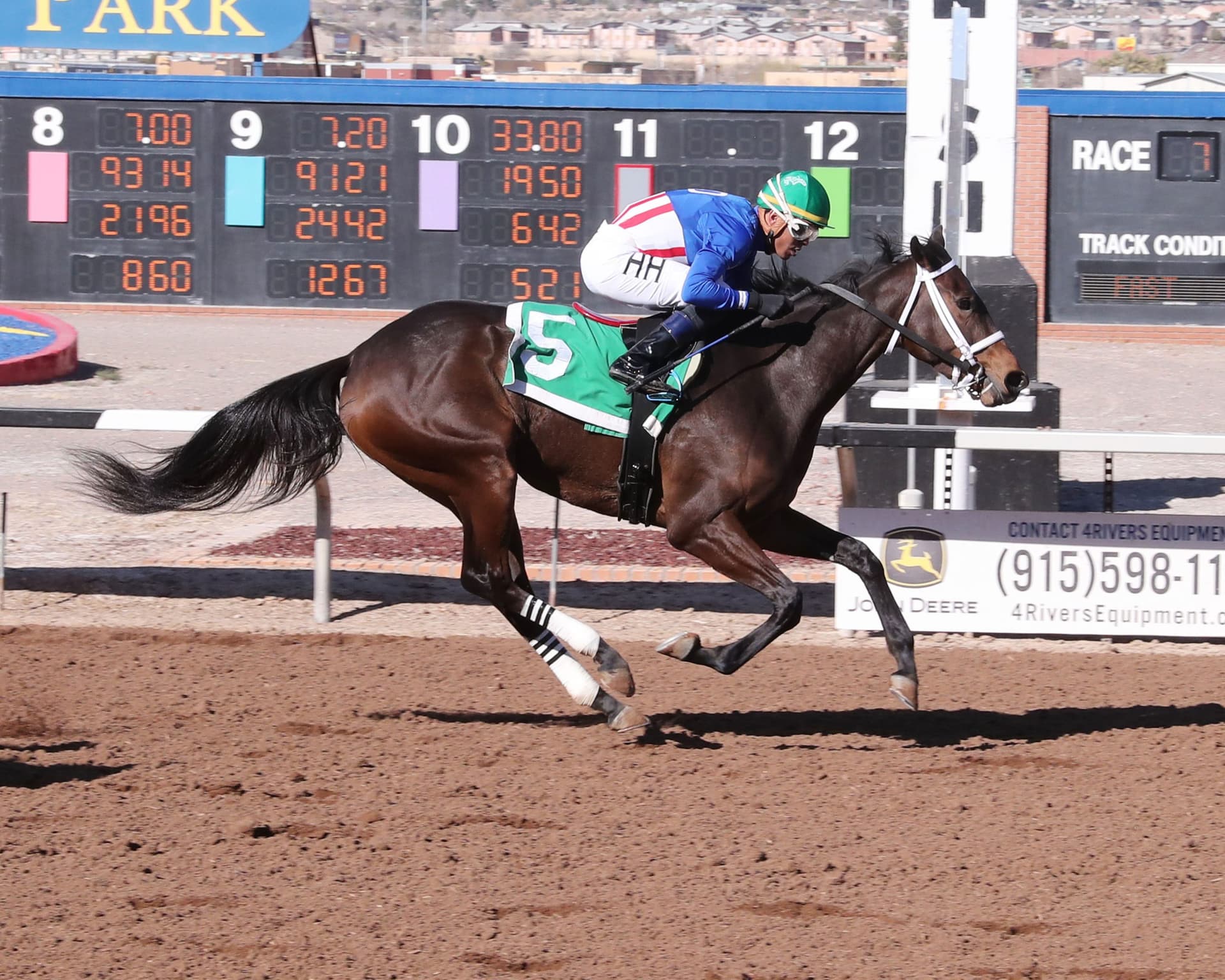 Express Kid, Daneyko Lead Eight-Horse $500,000 Sunland Park Derby