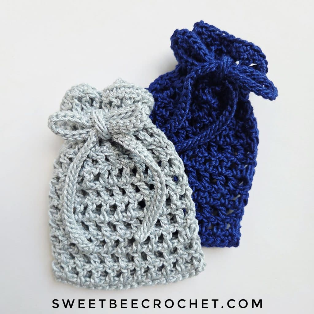 Sweet Bee Crochet shares easy mesh pouch for everyday storage