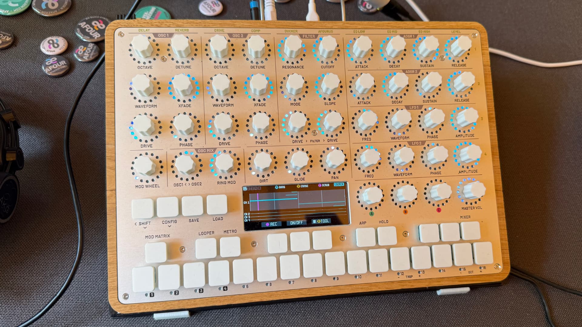Apæron AFOUR debuts at Superbooth 2026 with 35-voice polyphony