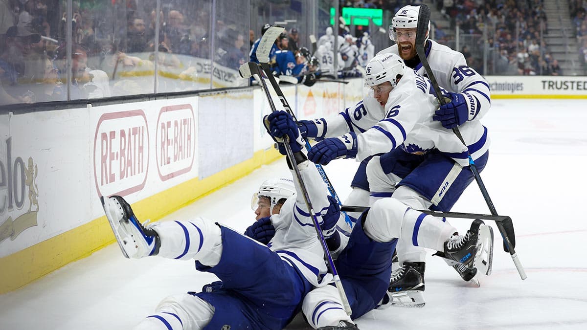 Cowan lifts Marlies to East final, Penguins rout Springfield 8-1