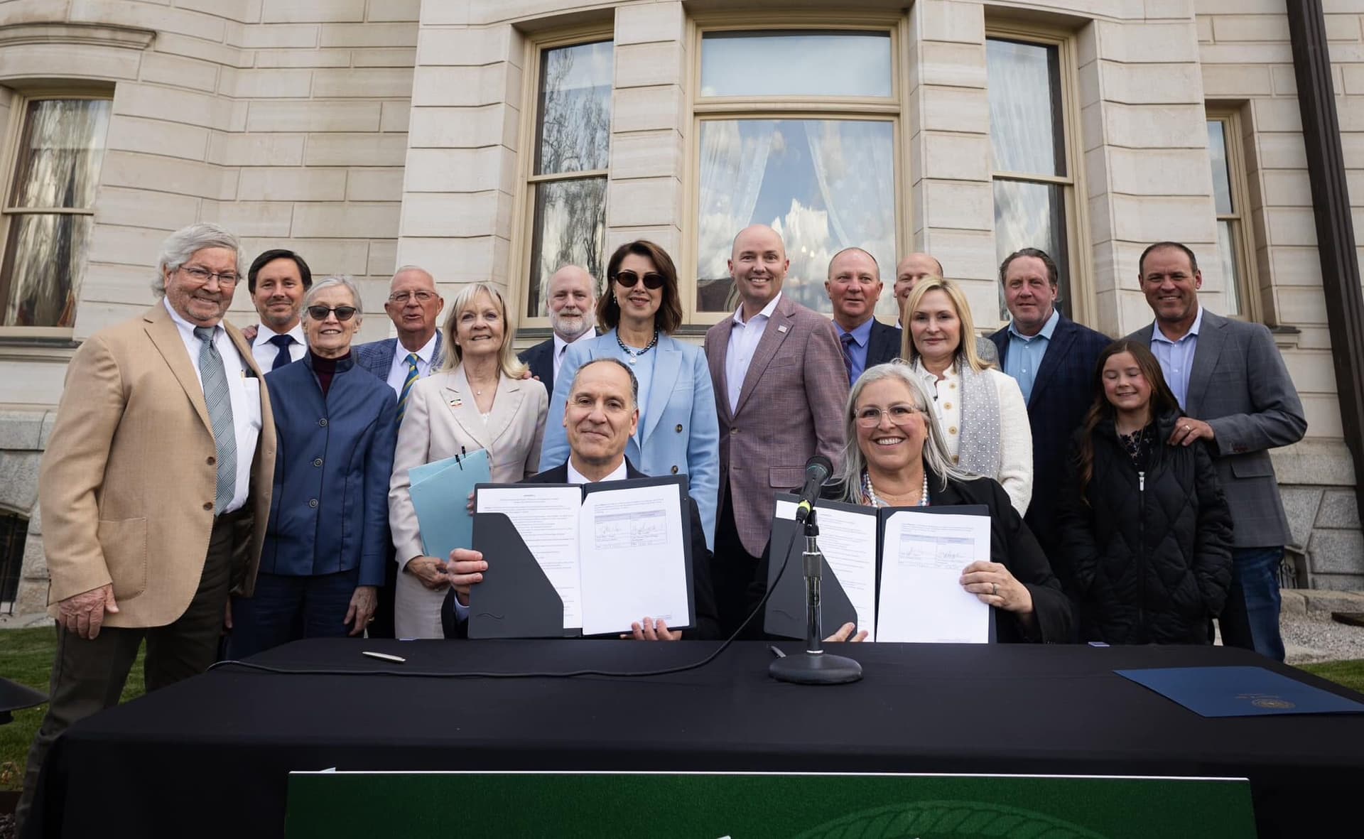 Governor Cox Brings Energy Leaders to Park City for Operation Gigawatt Summit