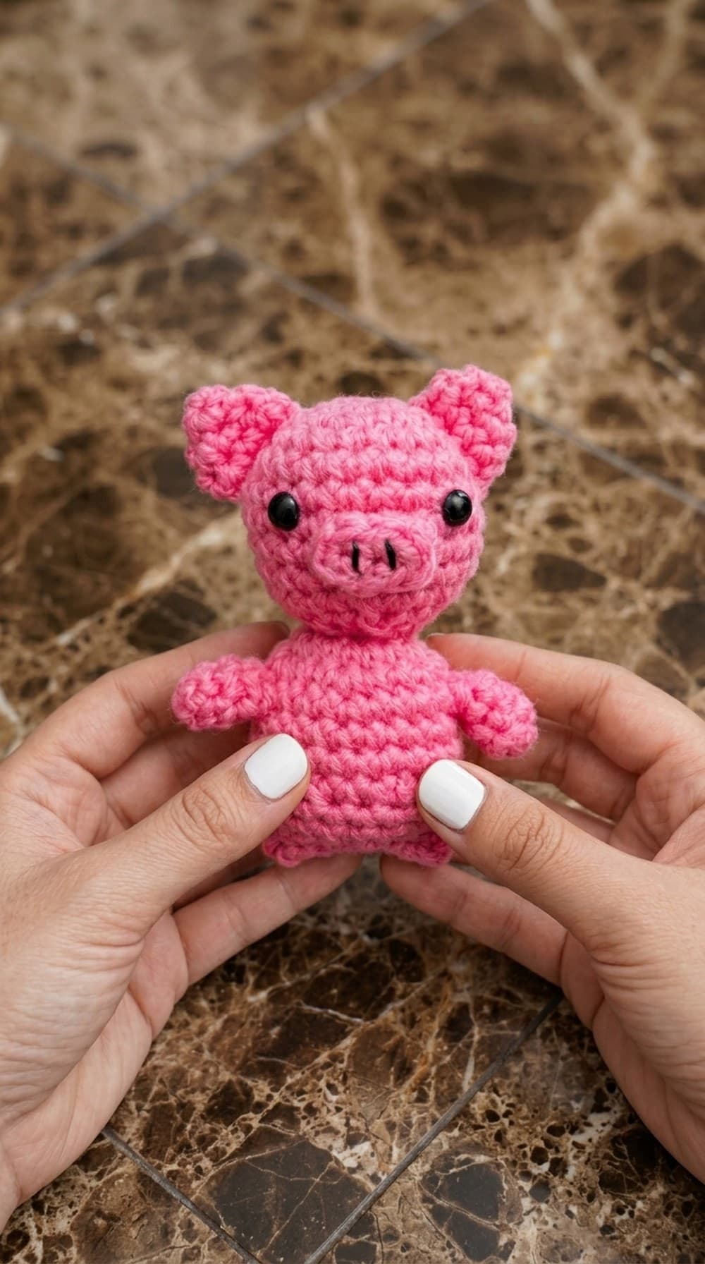 Crocheted piglet amigurumi pattern makes a quick, giftable desk companion