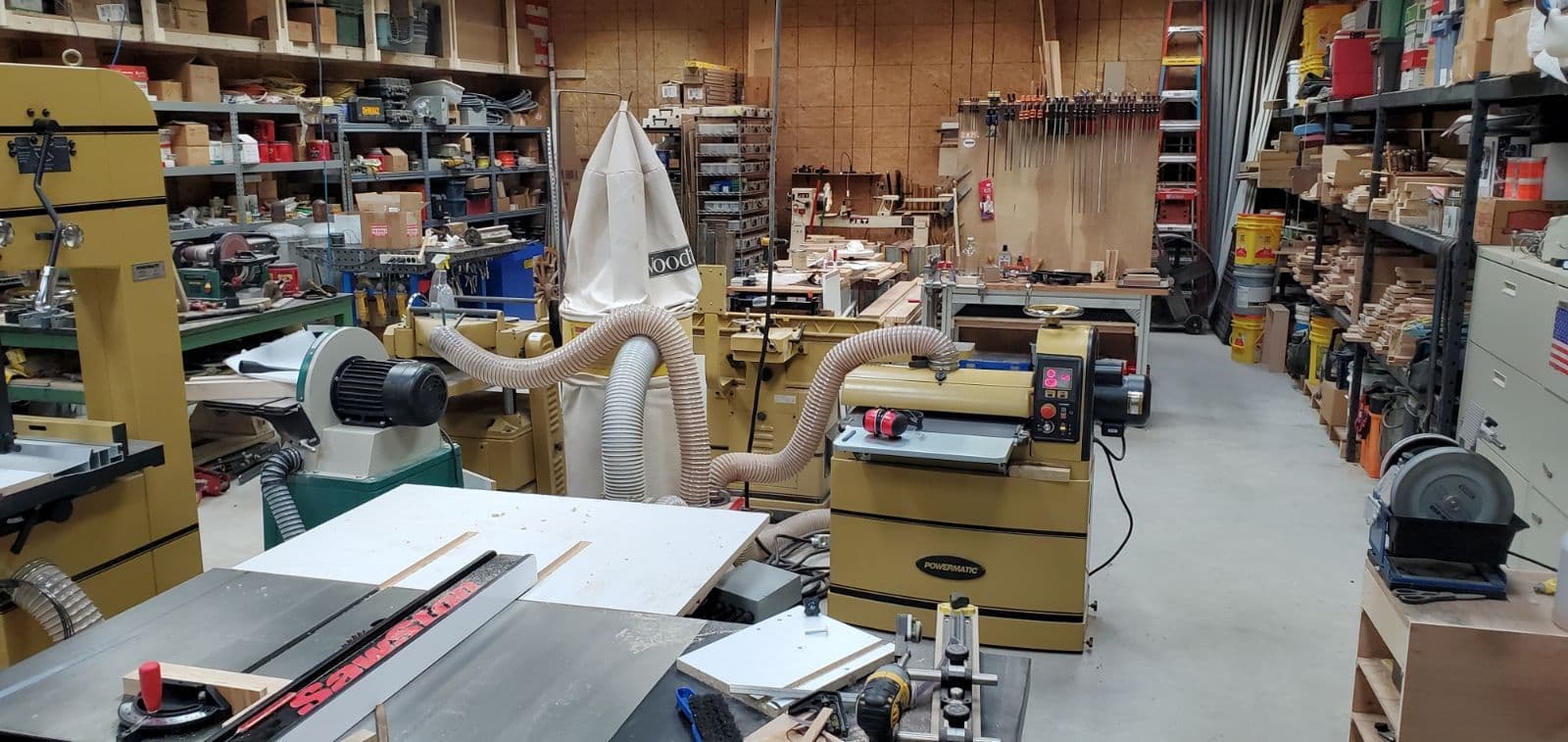 How to set up a safer, more efficient woodturning workstation