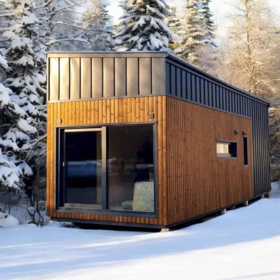 Craft House Samuel turns tiny house into a year-round cabin