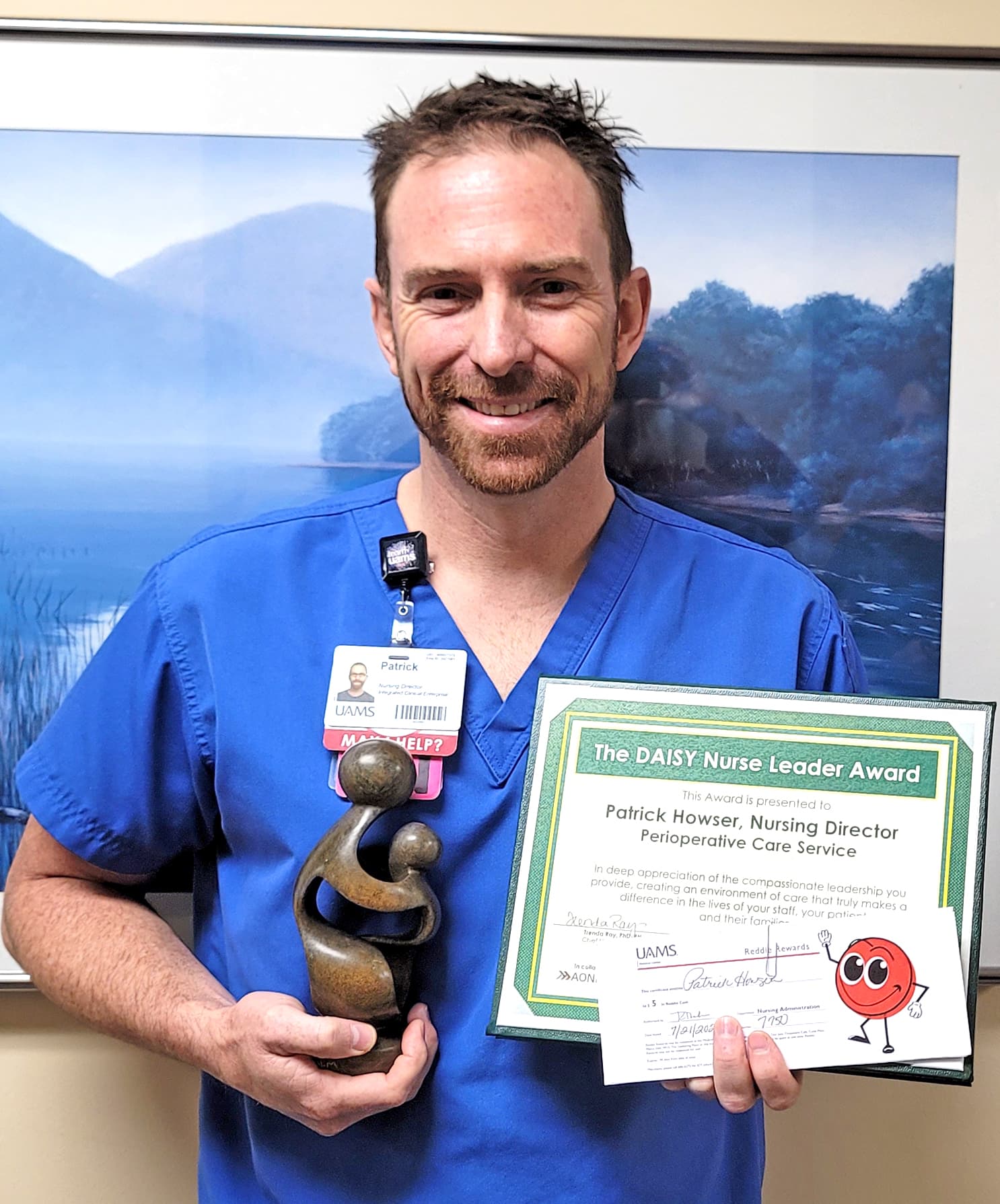 Lone Tree nursing director wins DAISY Award for leadership