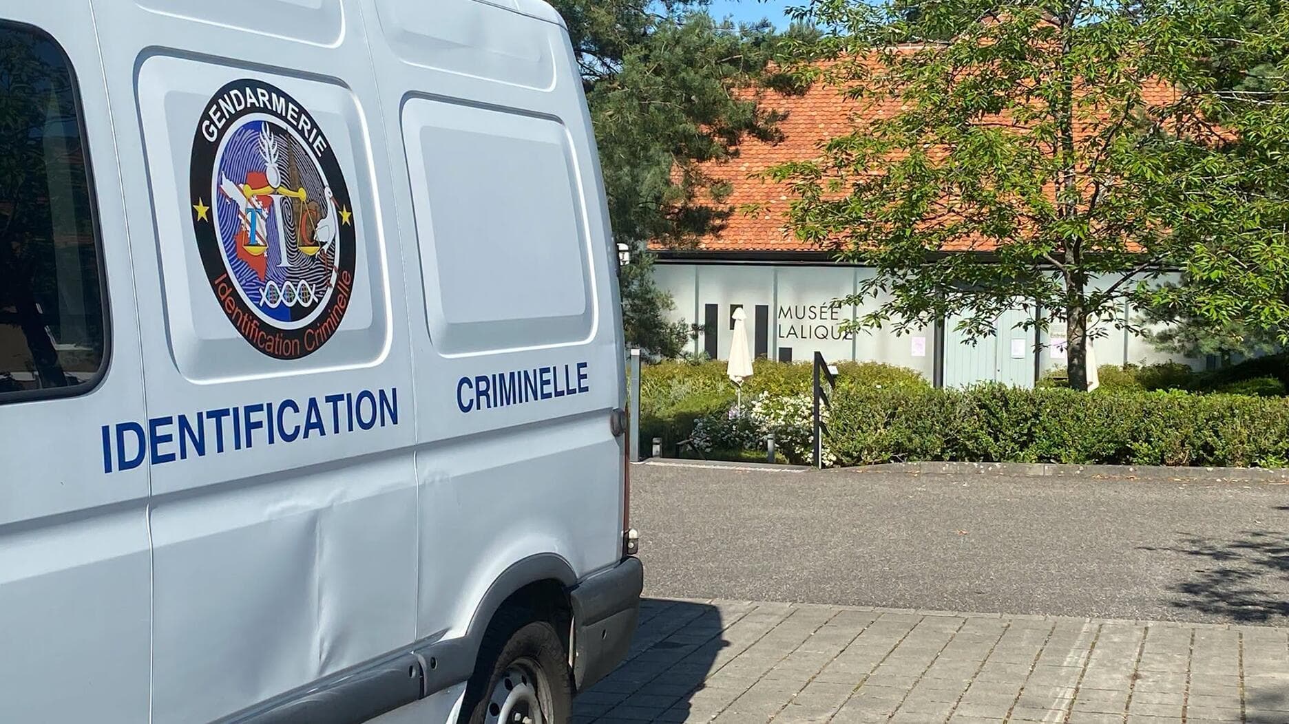 Masked thieves steal millions in jewels from France’s Musée Lalique