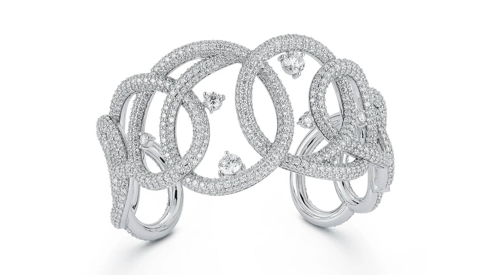 White metals make a comeback as platinum gains new appeal